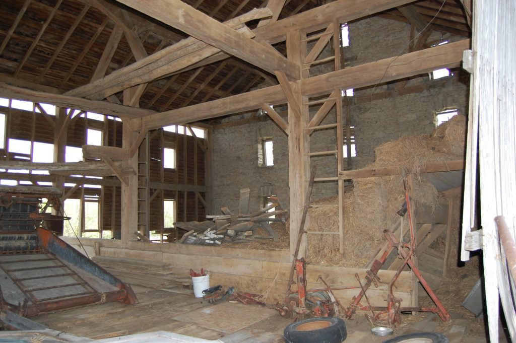 Stone & Timber Half Closed Forebay Barn - My Store