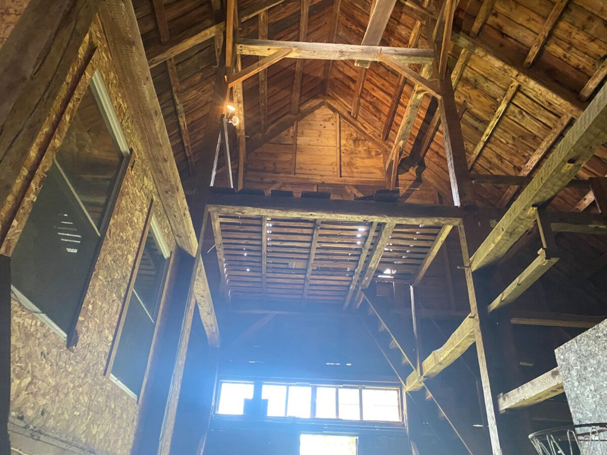 Rare Center Isle Bank Barn - My Store