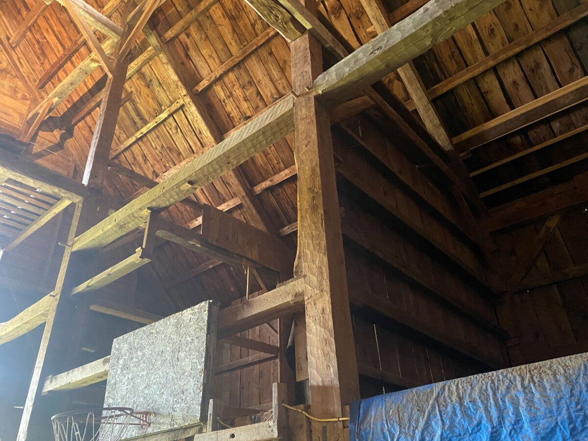 Rare Center Isle Bank Barn - My Store